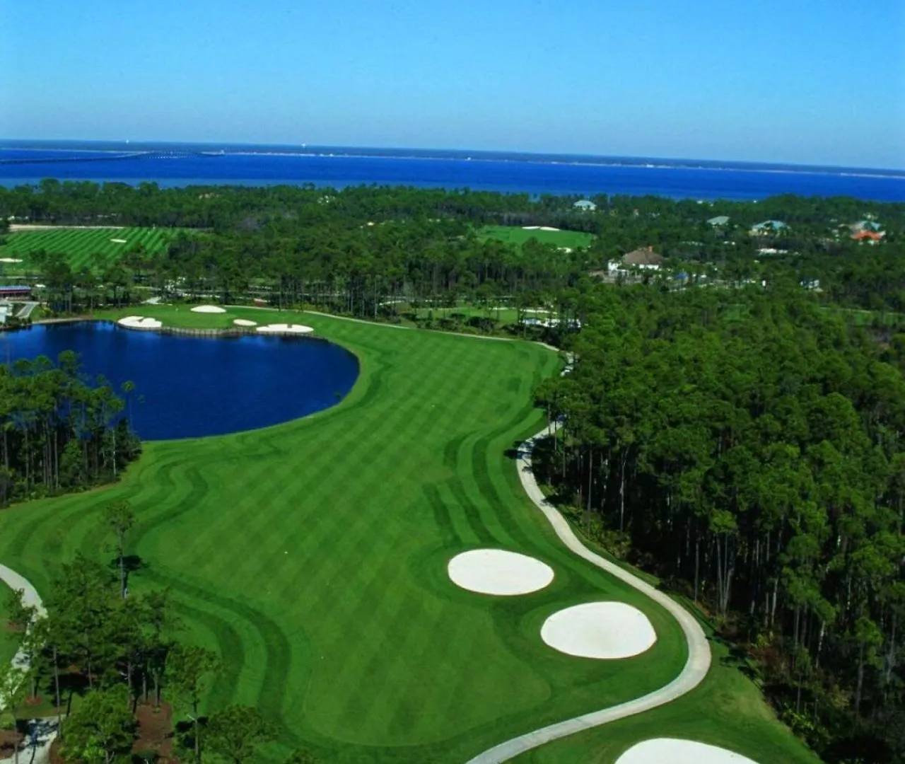 Holiday home Doctor'S Orders 2 Short Walk To Private Deeded Beach Sleeps 14 Destin United States