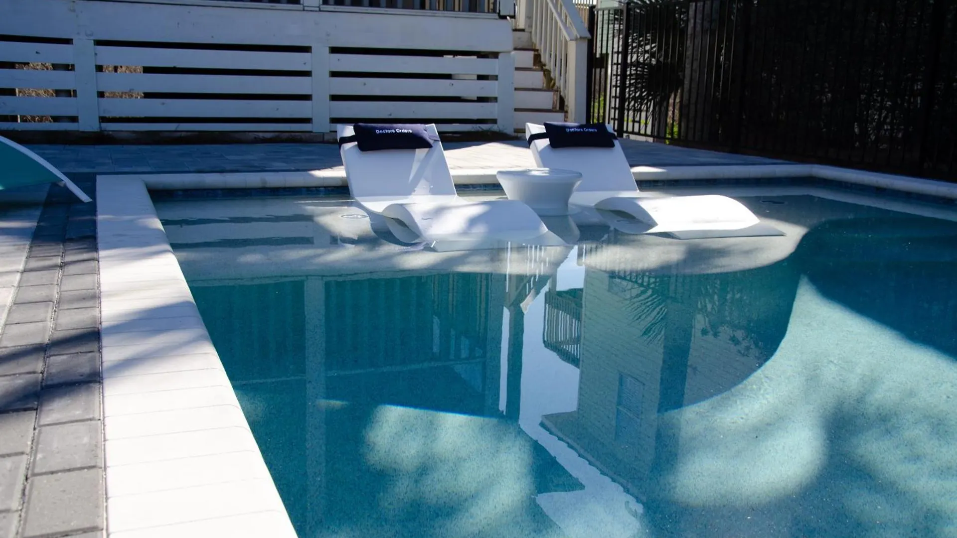 Holiday home Doctor'S Orders 2 Short Walk To Private Deeded Beach Sleeps 14 Destin