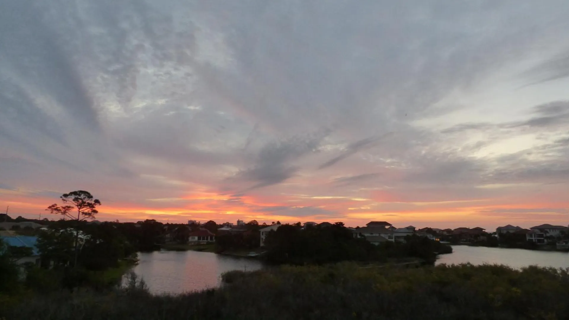 Holiday home Doctor'S Orders 2 Short Walk To Private Deeded Beach Sleeps 14 Destin